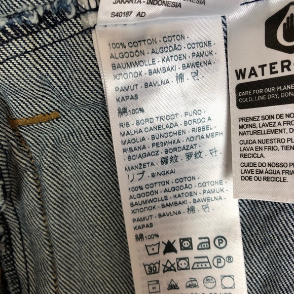 New Levi’s Ribbed Trim Trucker Denim Jacket - Picture 12 of 14